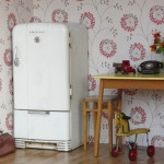 Ретро-холодильник в интерьере кухни