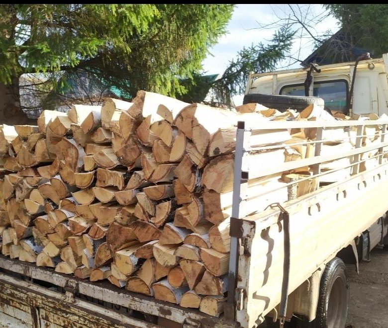 Сколько кубометров сосновых дров. 3'5 Куба дров Газель. 1 Куб дров. Куб 2 Куба 3 Куба дров. 1м3 березовых колотых дров.