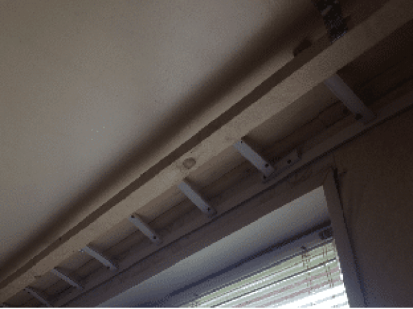 Закладные под шторы в натяжном потолке фото