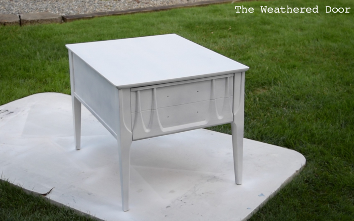 Video Tutorial - How to Paint Over Laminate and Plastic Furniture